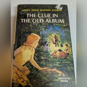 Nancy Drew The Clue in the Old Album Book